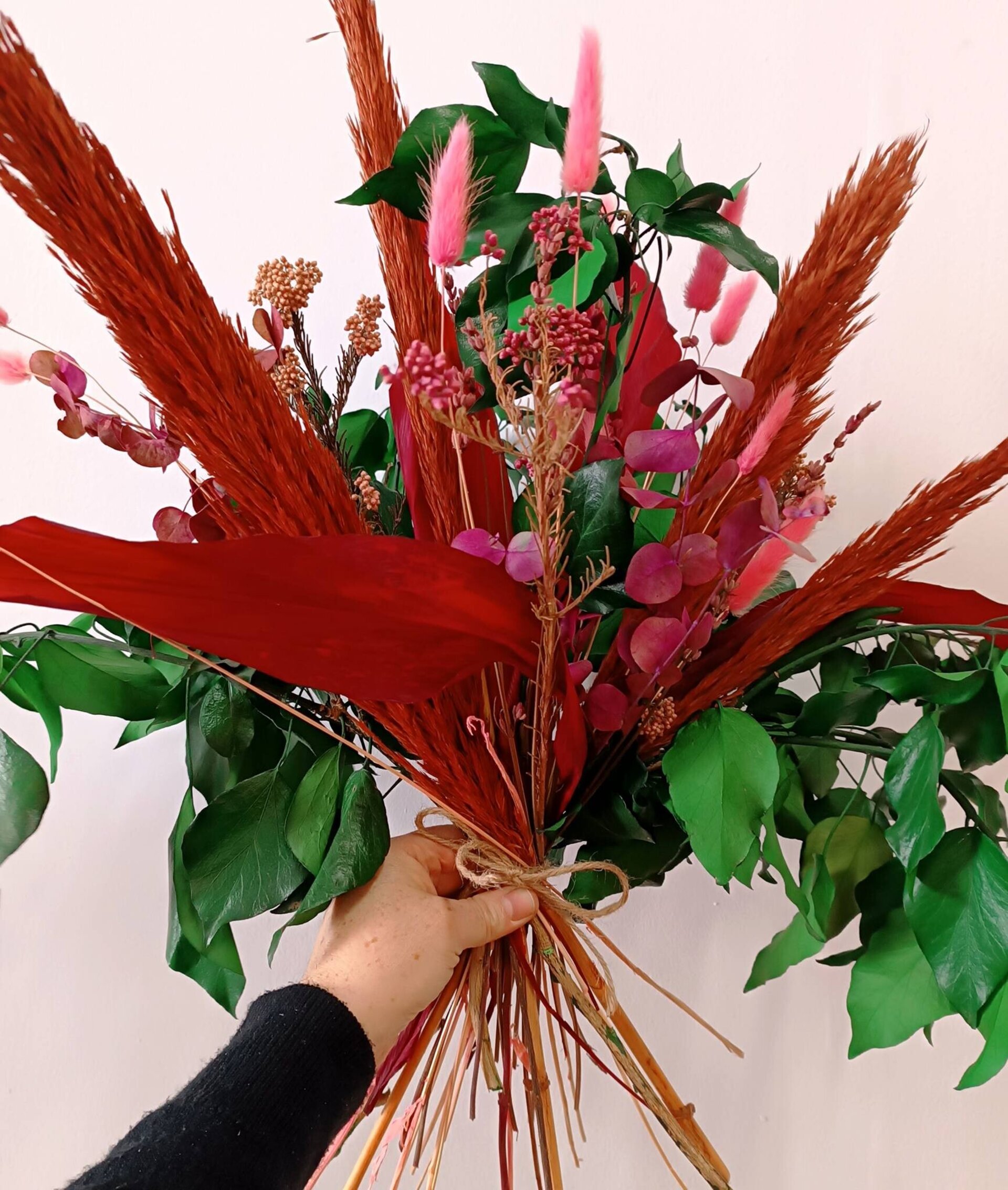 Ramo de flores preservadas rojo - 5