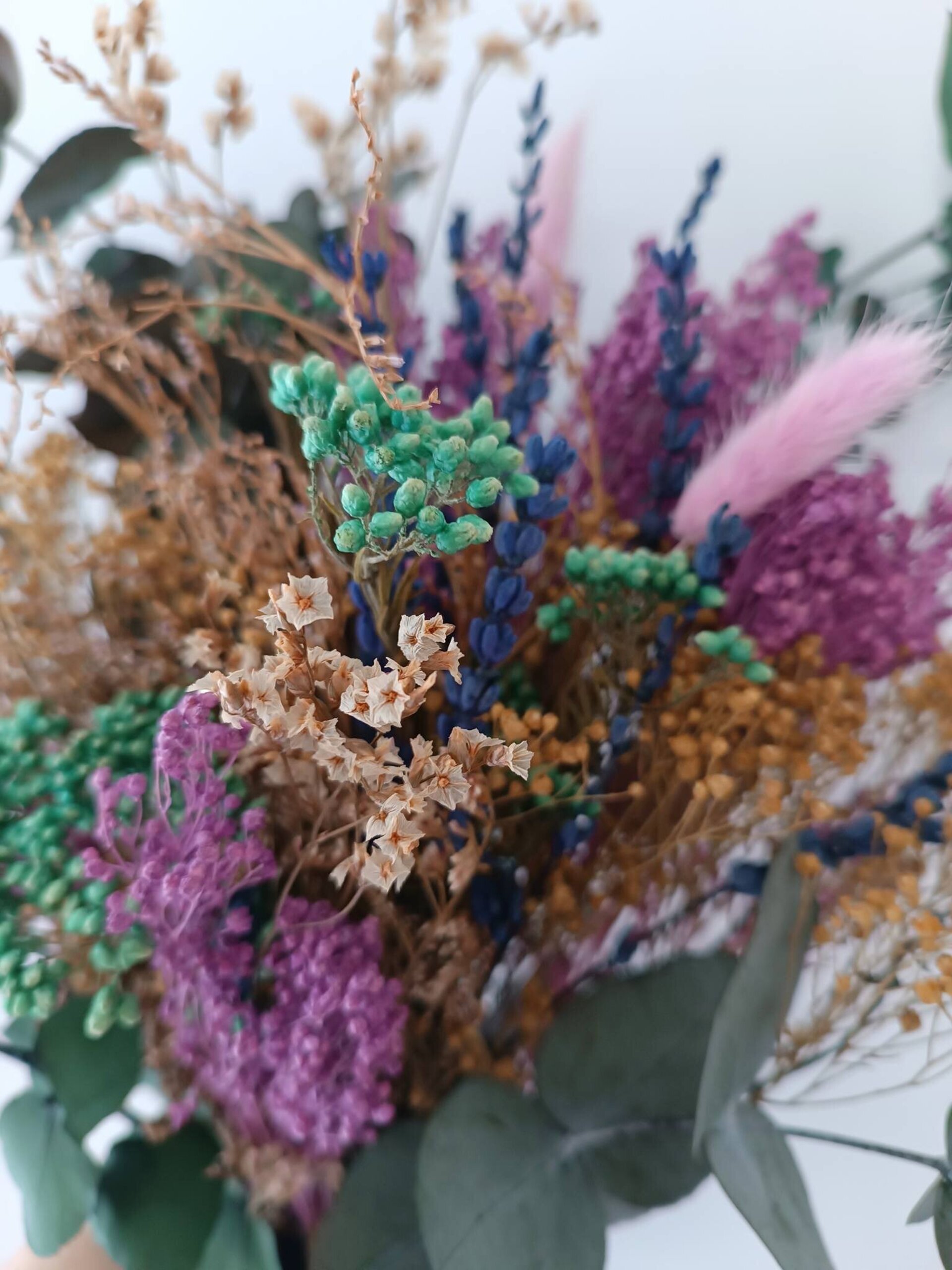 Ramo de flores preservadas morado y turquesa - 2